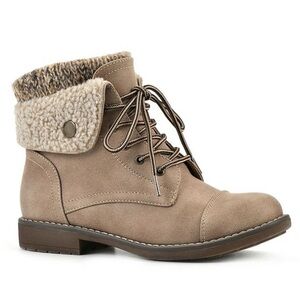 Cliffs by White Mountain Combat Winter Boot‎ Natural Knit Ankle Details, Size 10